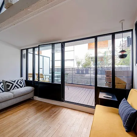 Appartamento Marais Area - Outdoor Patio - A C - 2bdr *